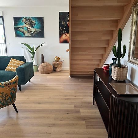 A 10 Mn De Disney Land Paris Appartement Neuf Бюсси-Сен-Жорж Экстерьер фото