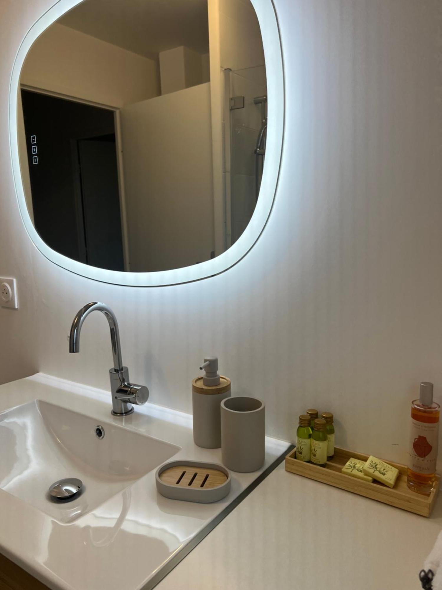 A 10 Mn De Disney Land Paris Appartement Neuf Бюсси-Сен-Жорж Экстерьер фото